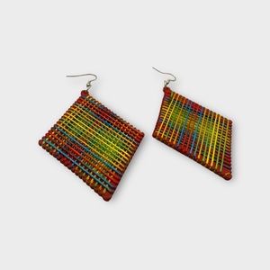 Women’s earrings